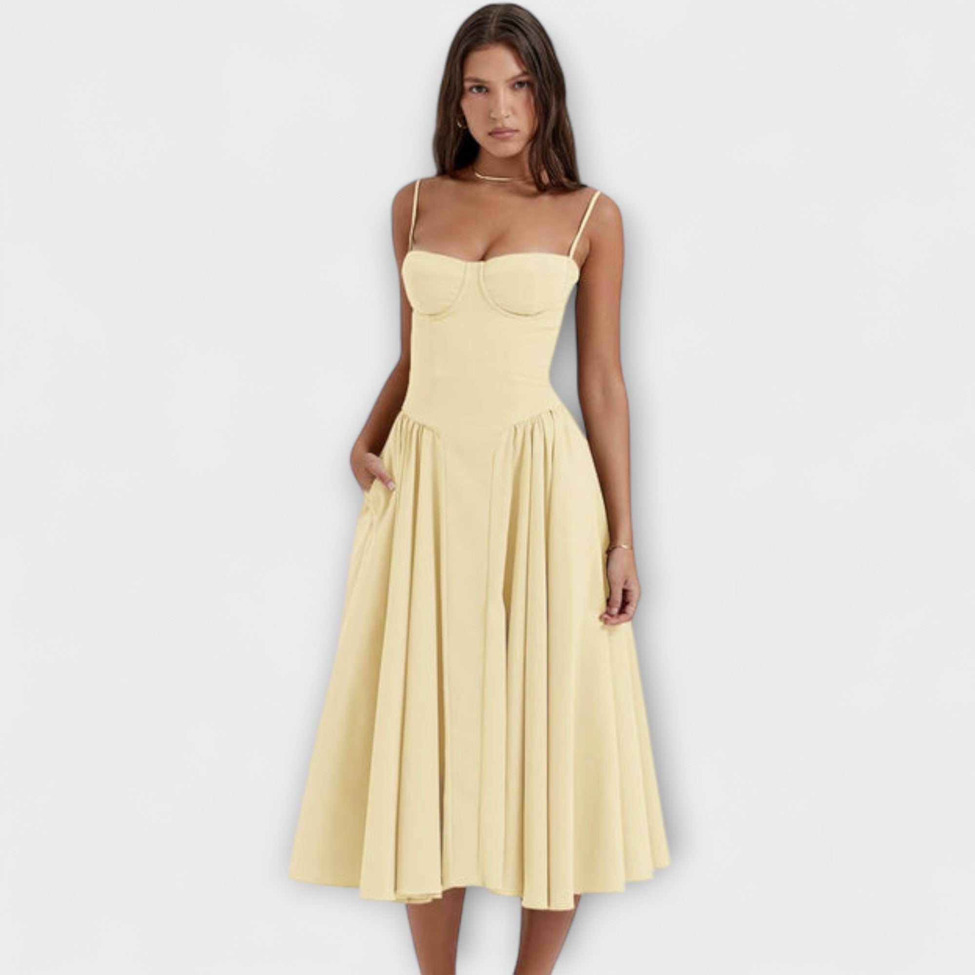 Rosalie - Sophisticated Sleeveless Lace Dress
