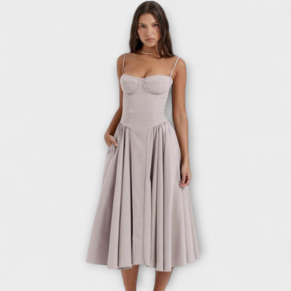 Rosalie - Sophisticated Sleeveless Lace Dress