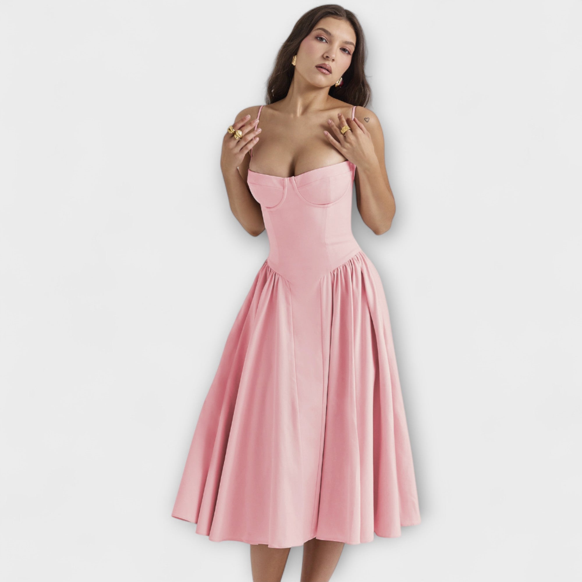 Rosalie - Sophisticated Sleeveless Lace Dress